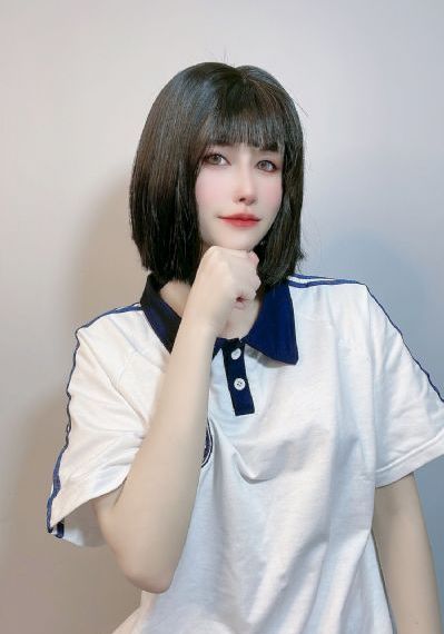 时尚穿搭图片女欧美_蓝光高清在线观看